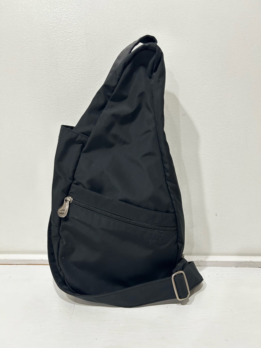 AmeriBag Healthy Back Bag Small  Microfiber Sling Crossbody Travel Ergonomic